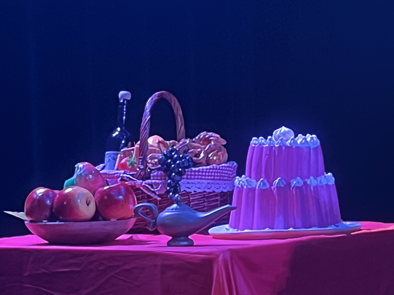 Aires en het Grote Sprookjesboek