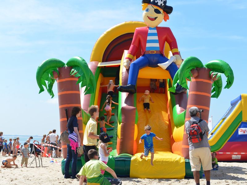 Pakket: Expedition Island