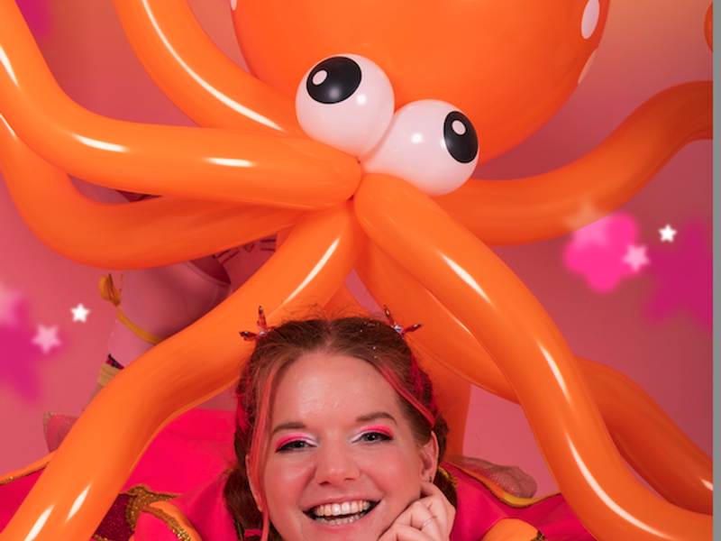 Bella ballon straattheater