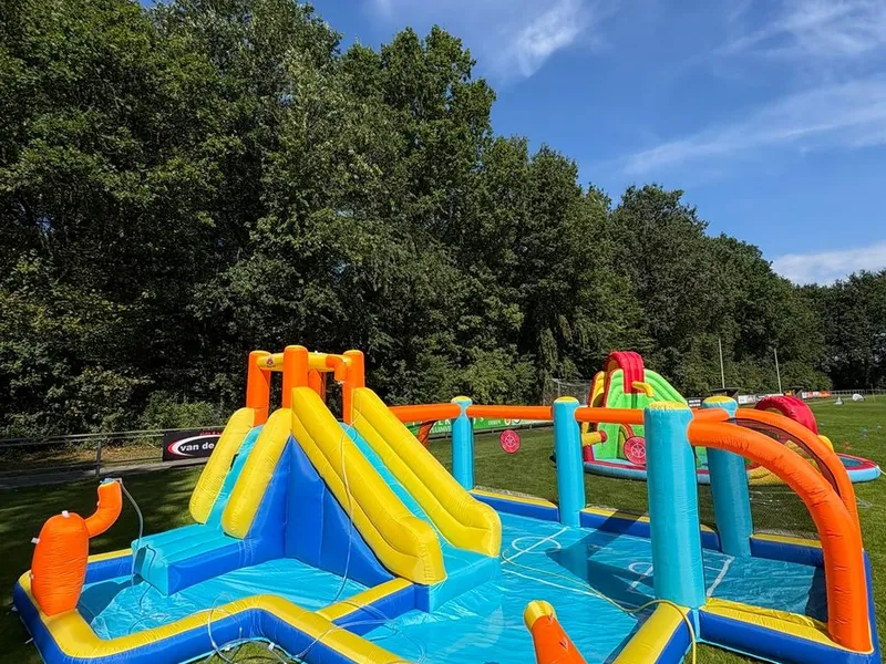 PAKKET: Waterpret