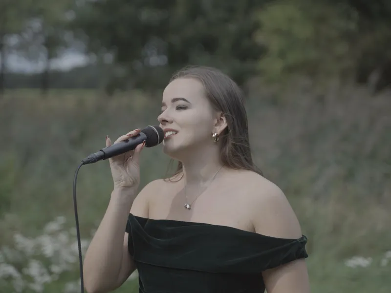 Zangeres Myrthe Hendriks